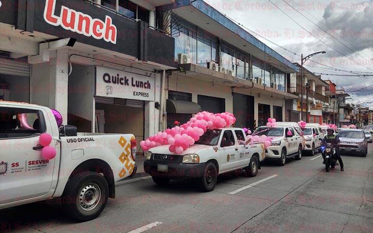 Reocín sale a la calle contra el cáncer de mama