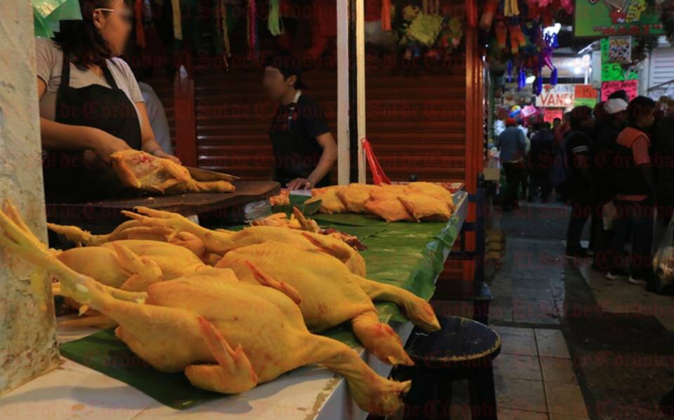 ¡Dame 50 pesos de alitas!, ahora se vende el pollo de esa forma en el  Mercado Revolución - El Sol de Córdoba | Noticias Locales, Policiacas,  sobre México, Veracruz y el Mundo