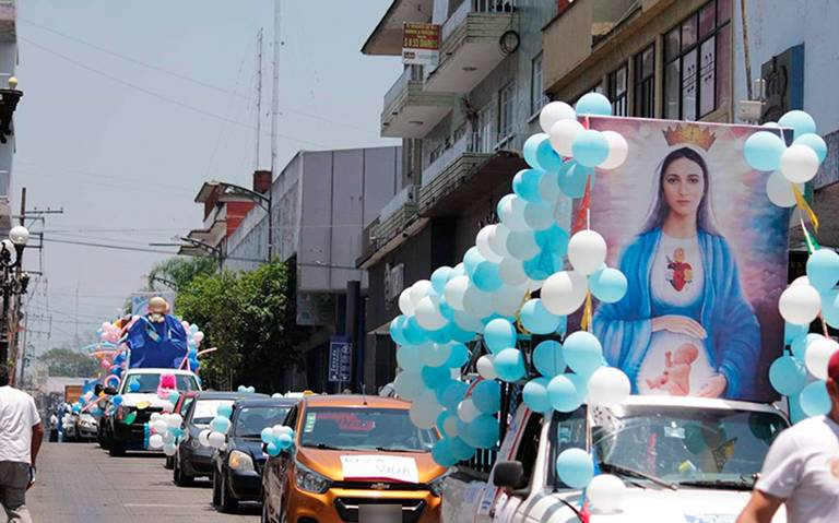 Caravana por la Vida Marchan cat licos en C rdoba El Sol de